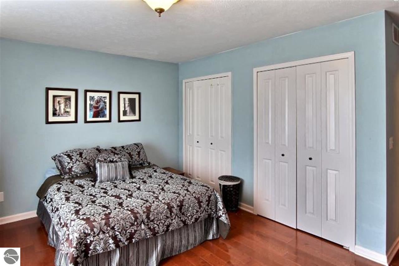 577 Strohm Road Traverse City, MI 49696 - Photo 19 of 24 1777147-18.JPG