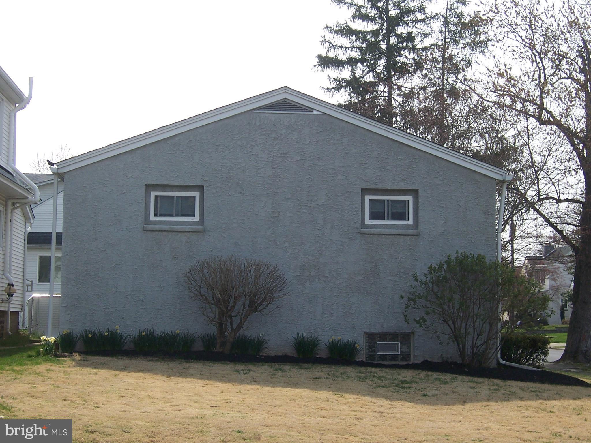 417 Chestnut Street Ridley Park, PA 19078 - Photo 3 of 17 Gallery Image 3