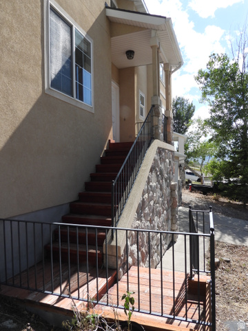 438 East Parowan Way Draper, UT 84020 - Photo 4 of 57