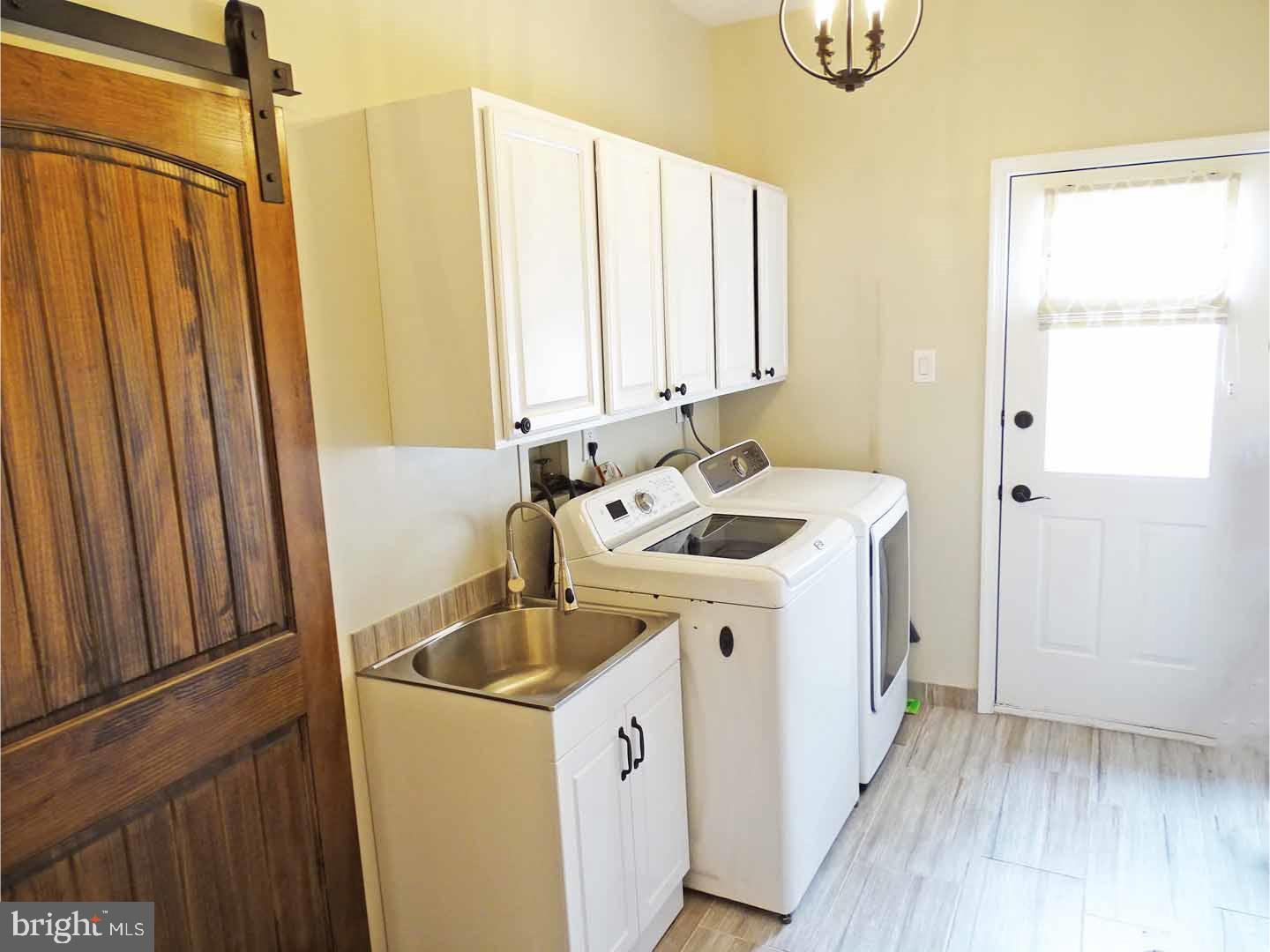1422 Ridgewood Lane Newtown, PA 18940 - Photo 11 of 25 Gallery Image 11