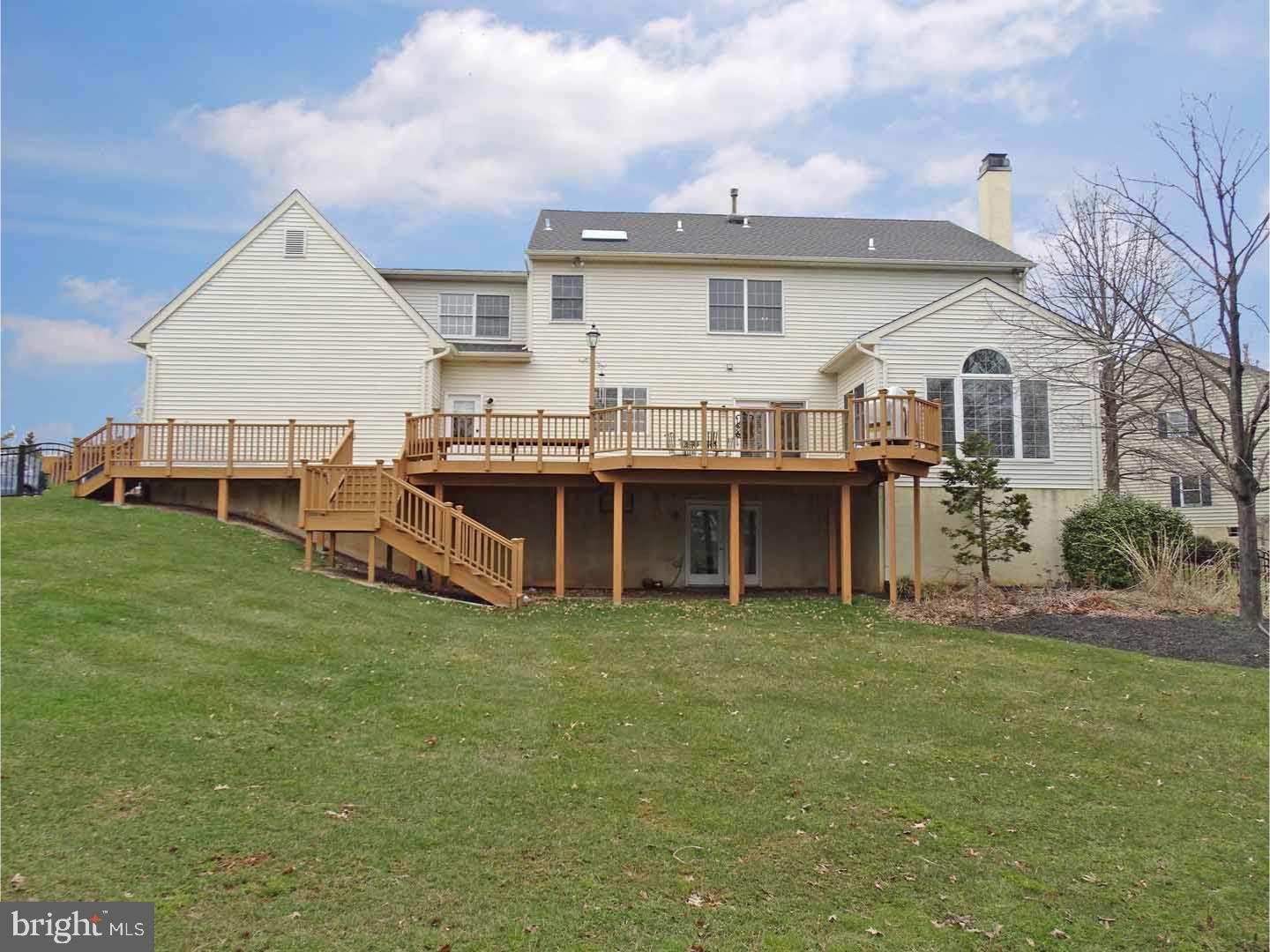 1422 Ridgewood Lane Newtown, PA 18940 - Photo 23 of 25 Gallery Image 23