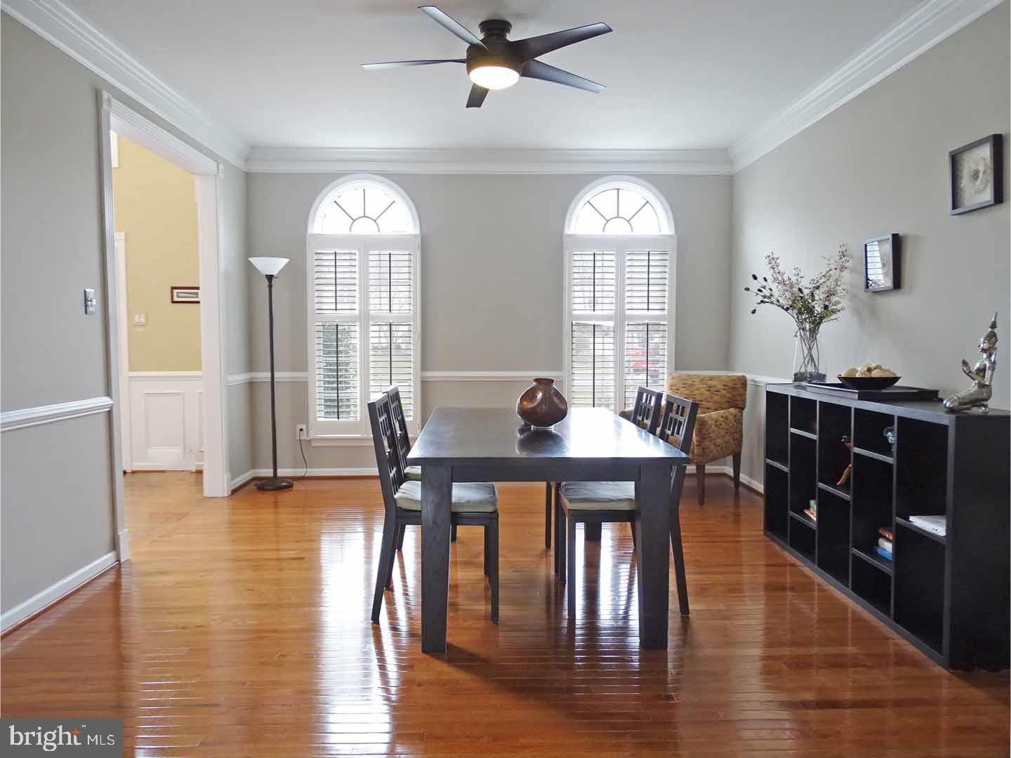 1422 Ridgewood Lane Newtown, PA 18940 - Photo 8 of 25 Gallery Image 8
