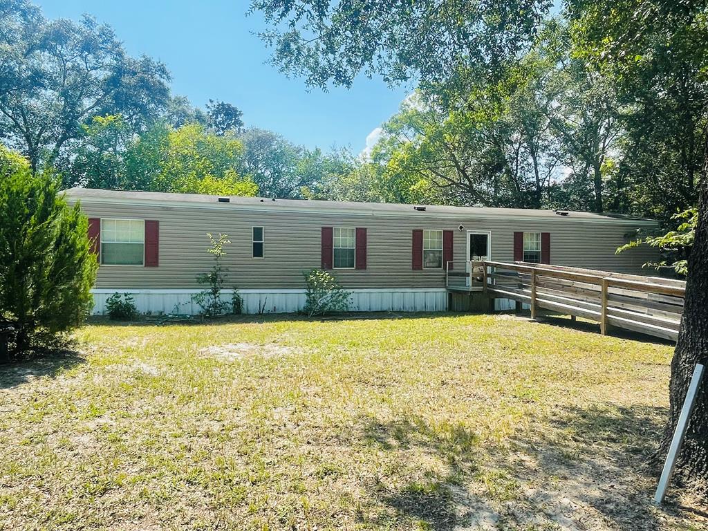 809 1st Street West Carrabelle, FL 32322 - Photo 1 of 18