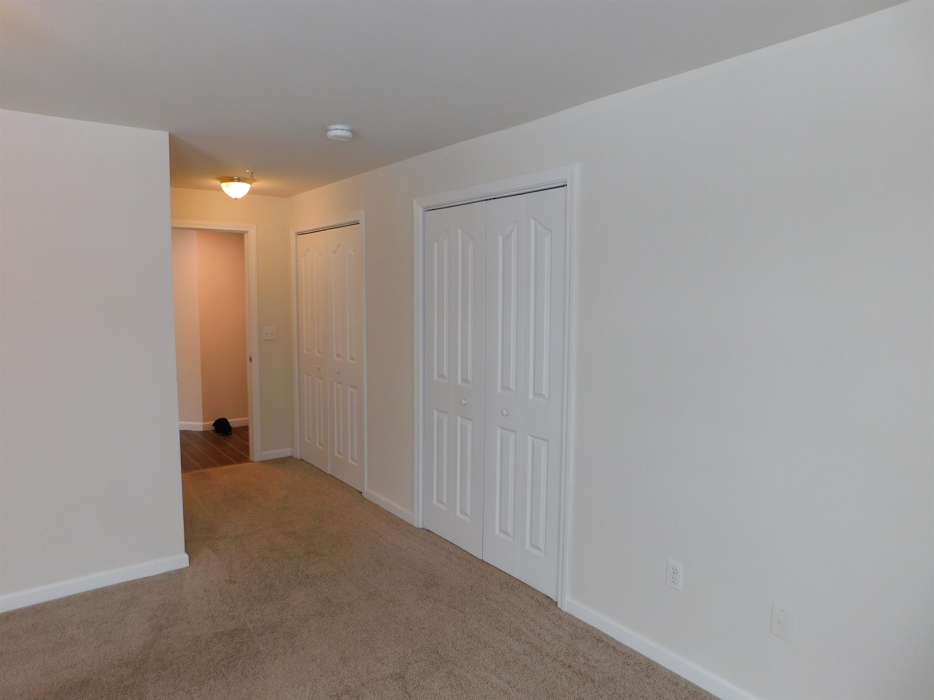 63 Claire Point Road, Unit 63 Burlington, VT 05408 - Photo 12 of 23 Gallery Image 12