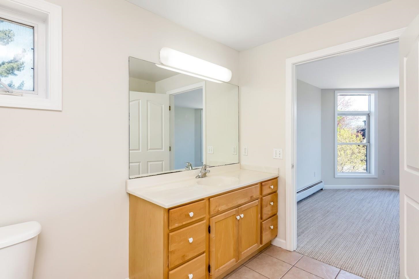 63 Claire Point Road, Unit 63 Burlington, VT 05408 - Photo 18 of 23 Gallery Image 18