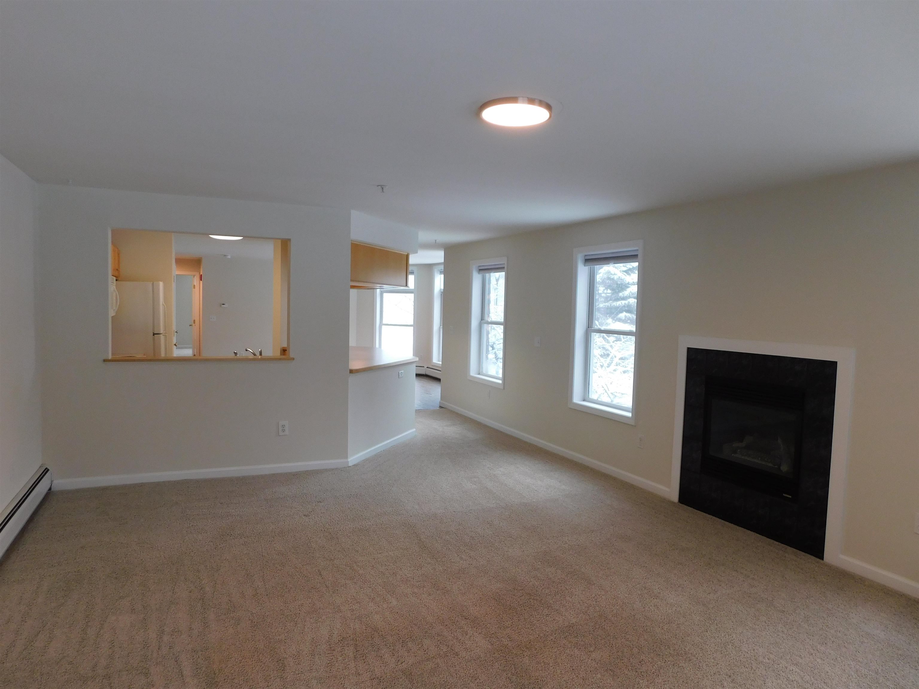 63 Claire Point Road, Unit 63 Burlington, VT 05408 - Photo 3 of 23 Gallery Image 3