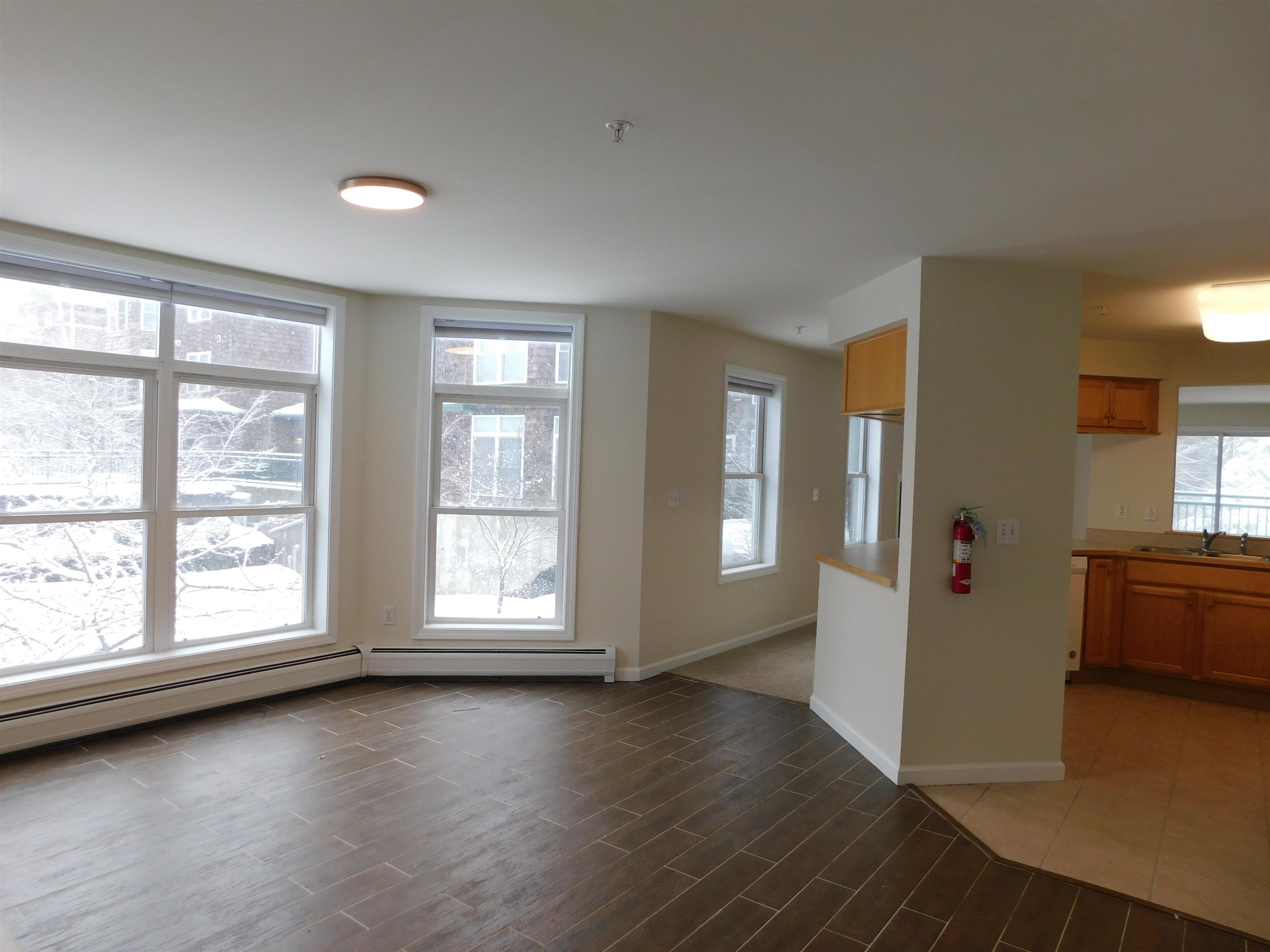 63 Claire Point Road, Unit 63 Burlington, VT 05408 - Photo 10 of 23 Gallery Image 10