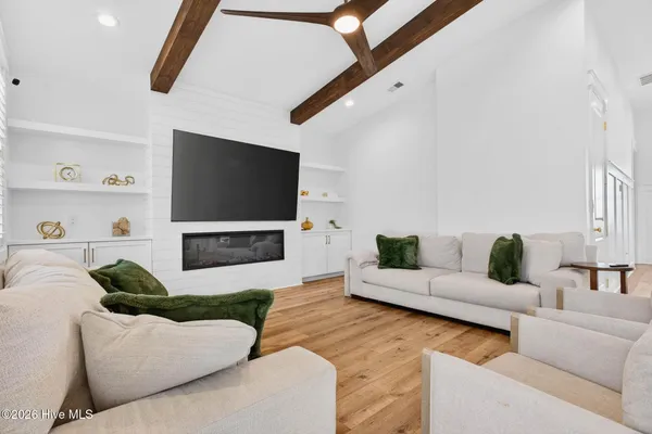 $2,095,000 | 131 Shallotte Boulevard, Ocean Isle Beach, NC 28469