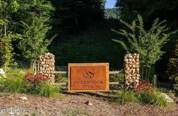 $1,300,000 | 16 Moody Moon Ridge Way, Newport, TN 37821