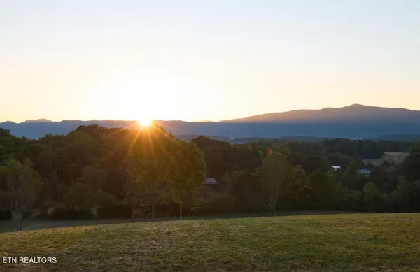 $1,300,000 | 16 Moody Moon Ridge Way, Newport, TN 37821