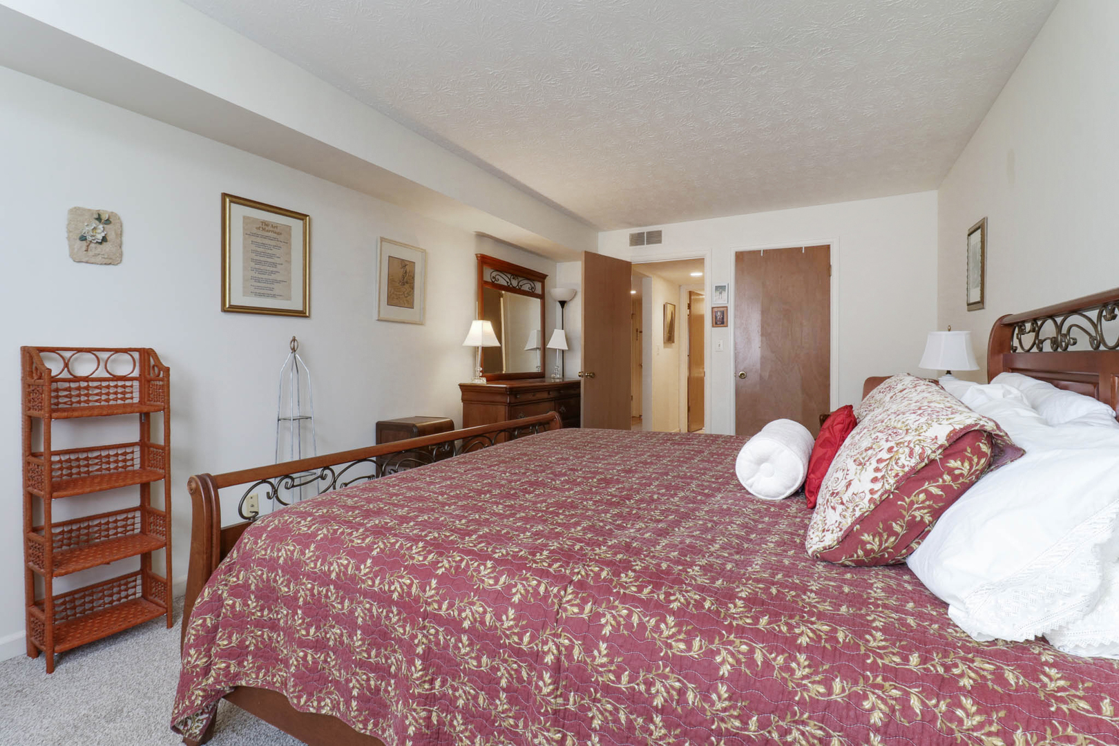 111 Rust Road, Unit 110 Bloomington, IL 61701 - Photo 14 of 32 Gallery Image 14