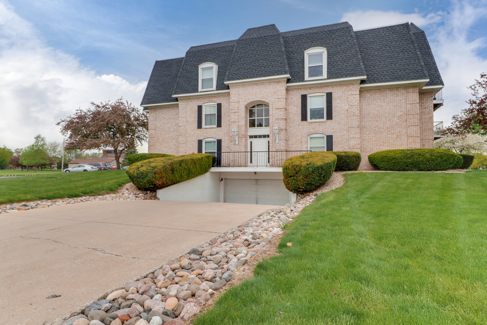 111 Rust Road, Unit 110 Bloomington, IL 61701 - Photo 30 of 32 Gallery Image 30