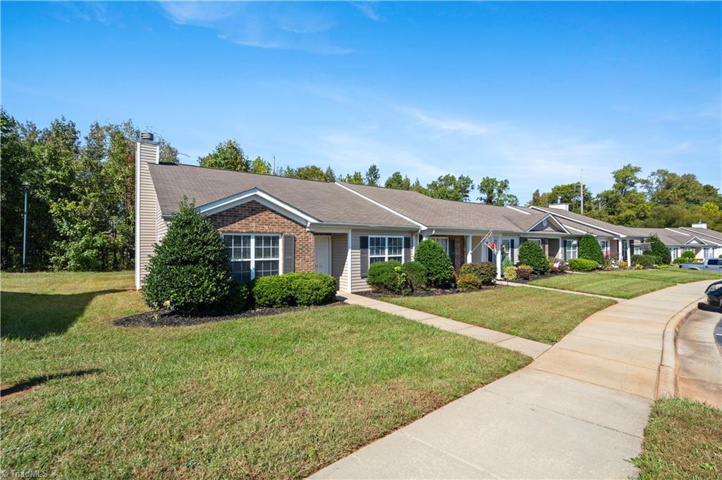2836 WaterStone Loop High Point, NC 27265 - Photo 5 of 29