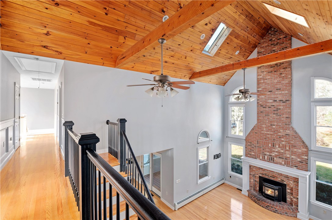 80 Rawson Road Cumberland, RI 02864 - Photo 13 of 40