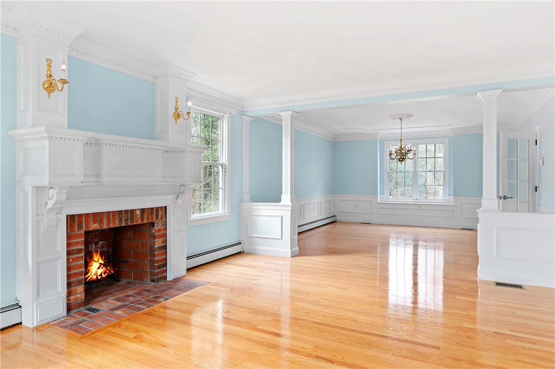 80 Rawson Road Cumberland, RI 02864 - Photo 15 of 40