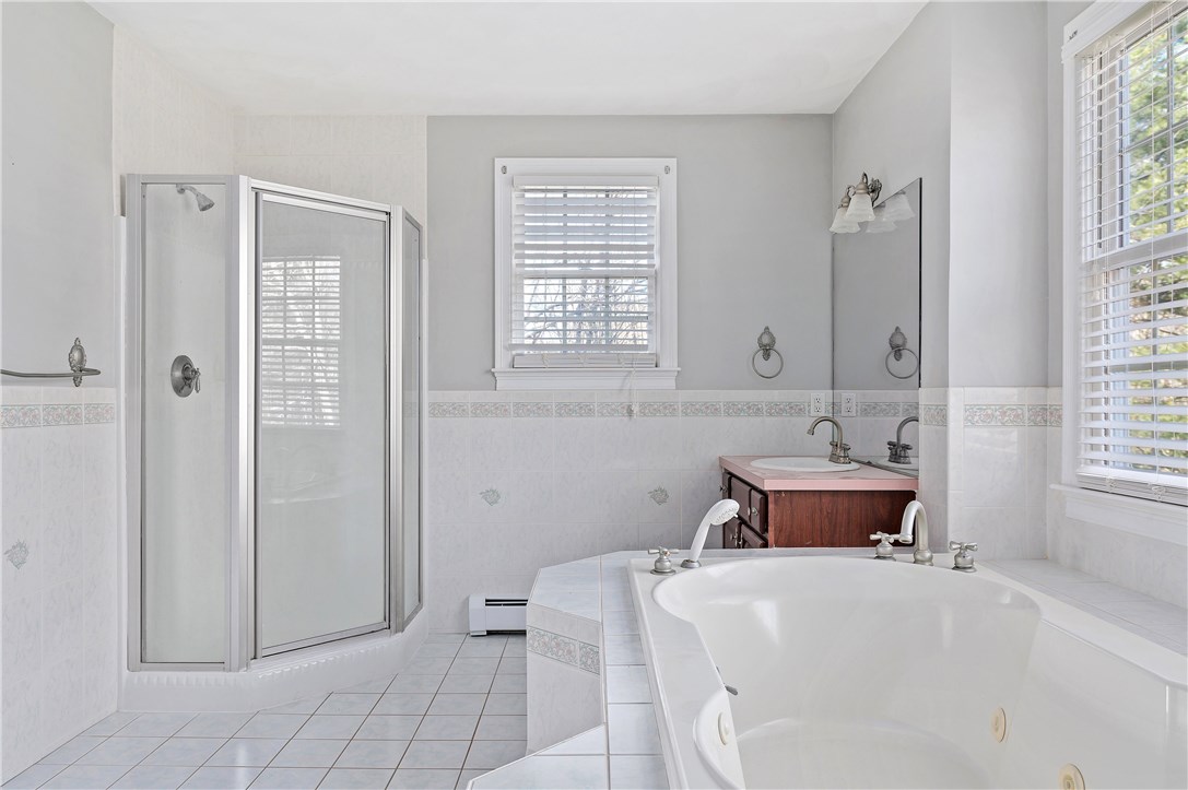 80 Rawson Road Cumberland, RI 02864 - Photo 25 of 40