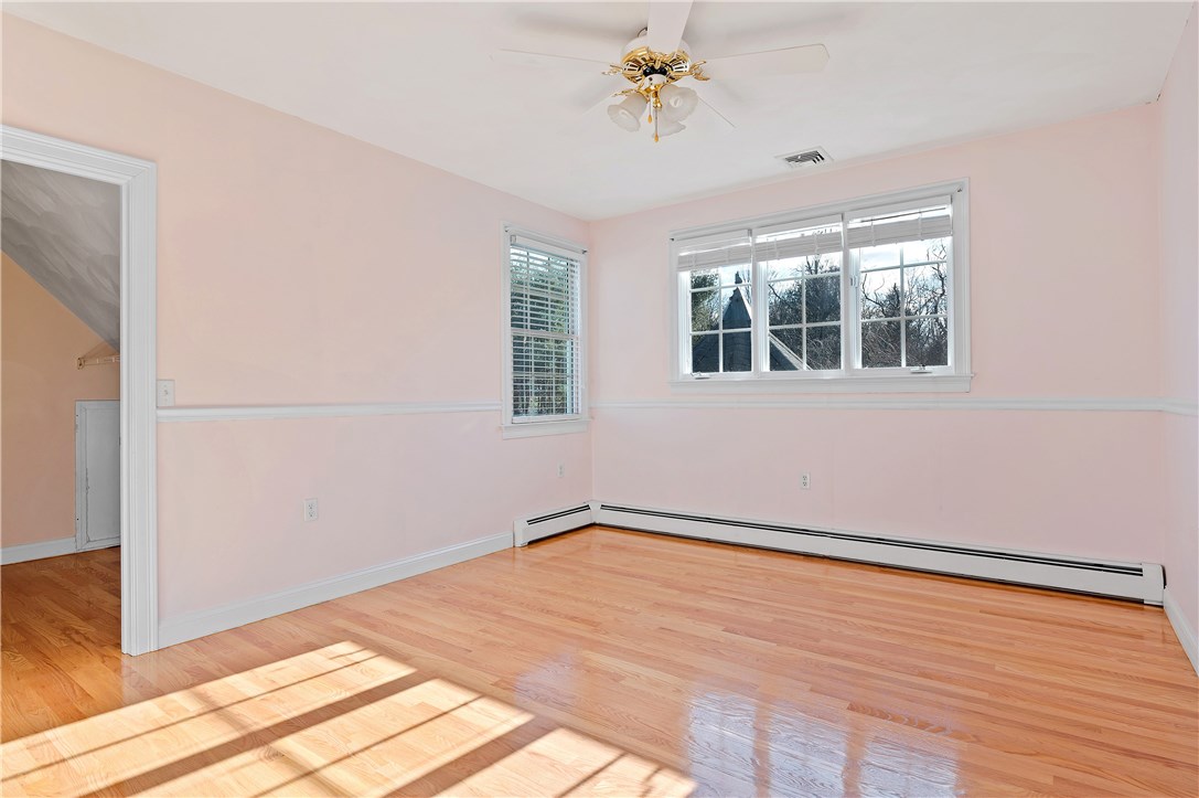 80 Rawson Road Cumberland, RI 02864 - Photo 27 of 40