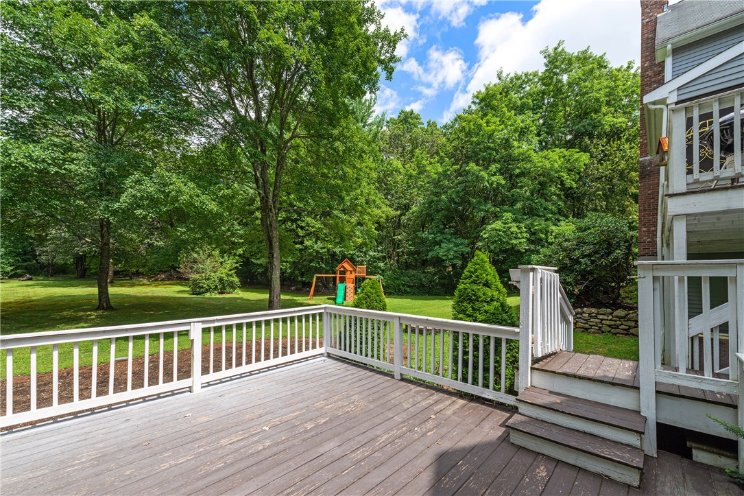 80 Rawson Road Cumberland, RI 02864 - Photo 37 of 40