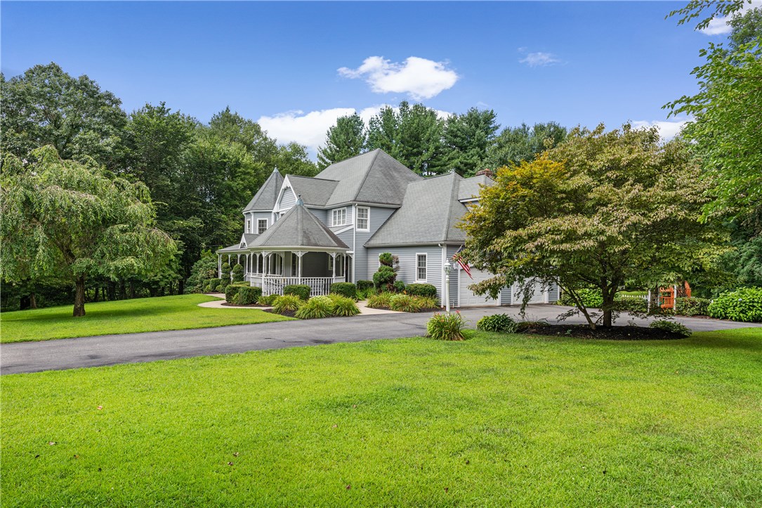 80 Rawson Road Cumberland, RI 02864 - Photo 4 of 40