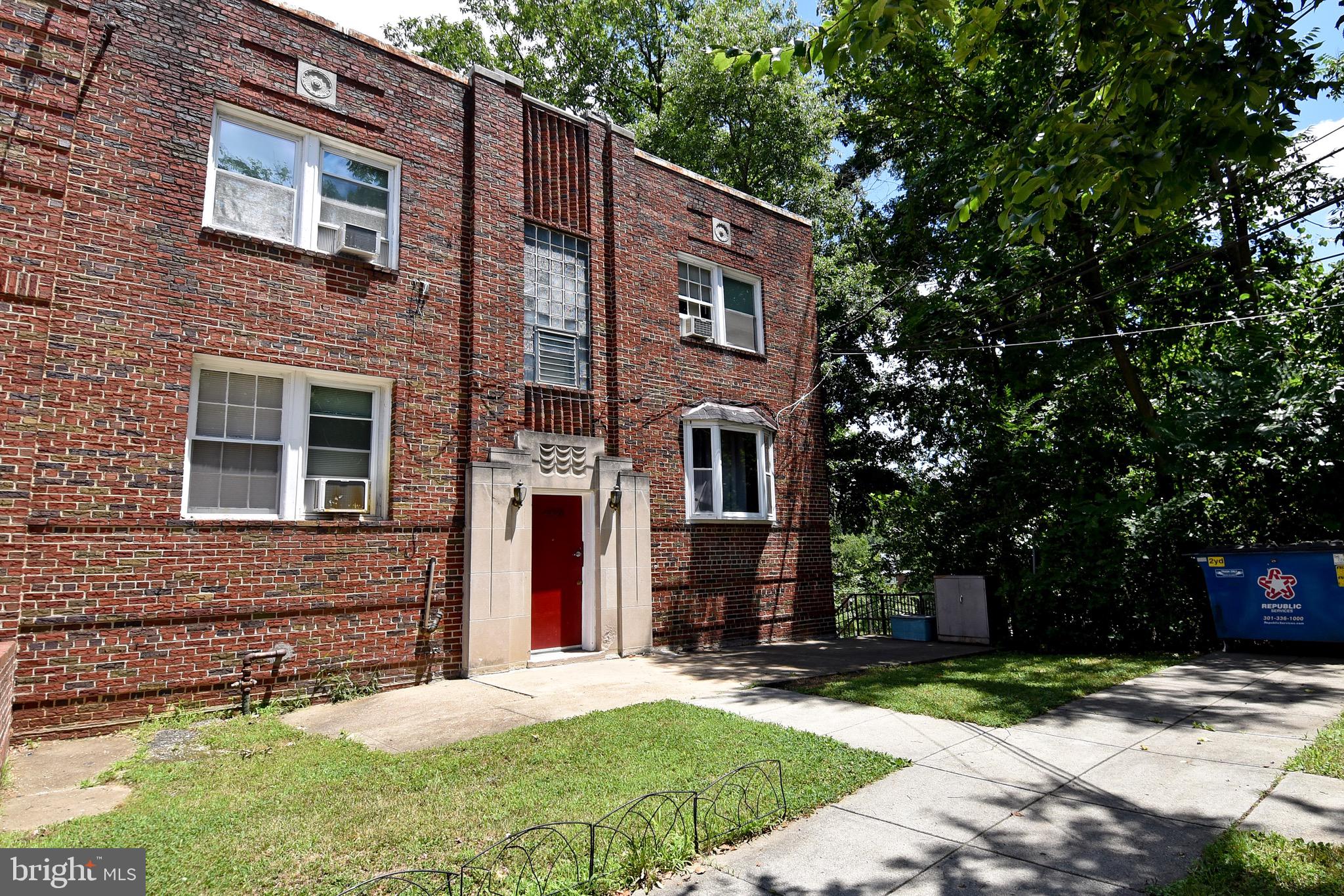2508 Naylor Road Southeast Washington, DC 20020 - Photo 3 of 15 Gallery Image 3