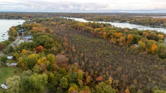 $925,000 | 70877 Sunset Boulevard, Union, MI 49130