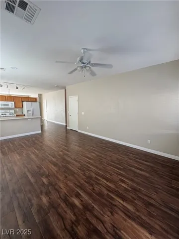 $1,795 | 6030 Carmel Bluff Street, North Las Vegas, NV 89031