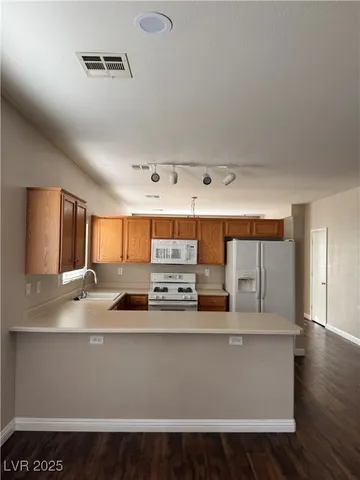 $1,795 | 6030 Carmel Bluff Street, North Las Vegas, NV 89031