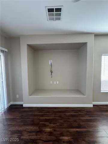 $1,795 | 6030 Carmel Bluff Street, North Las Vegas, NV 89031