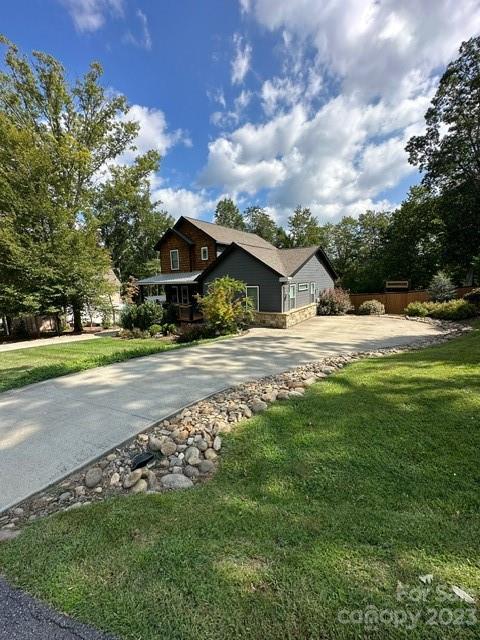 464 Rowland Rd. Swannanoa, NC 28778 - Photo 5 of 40 Gallery Image 5