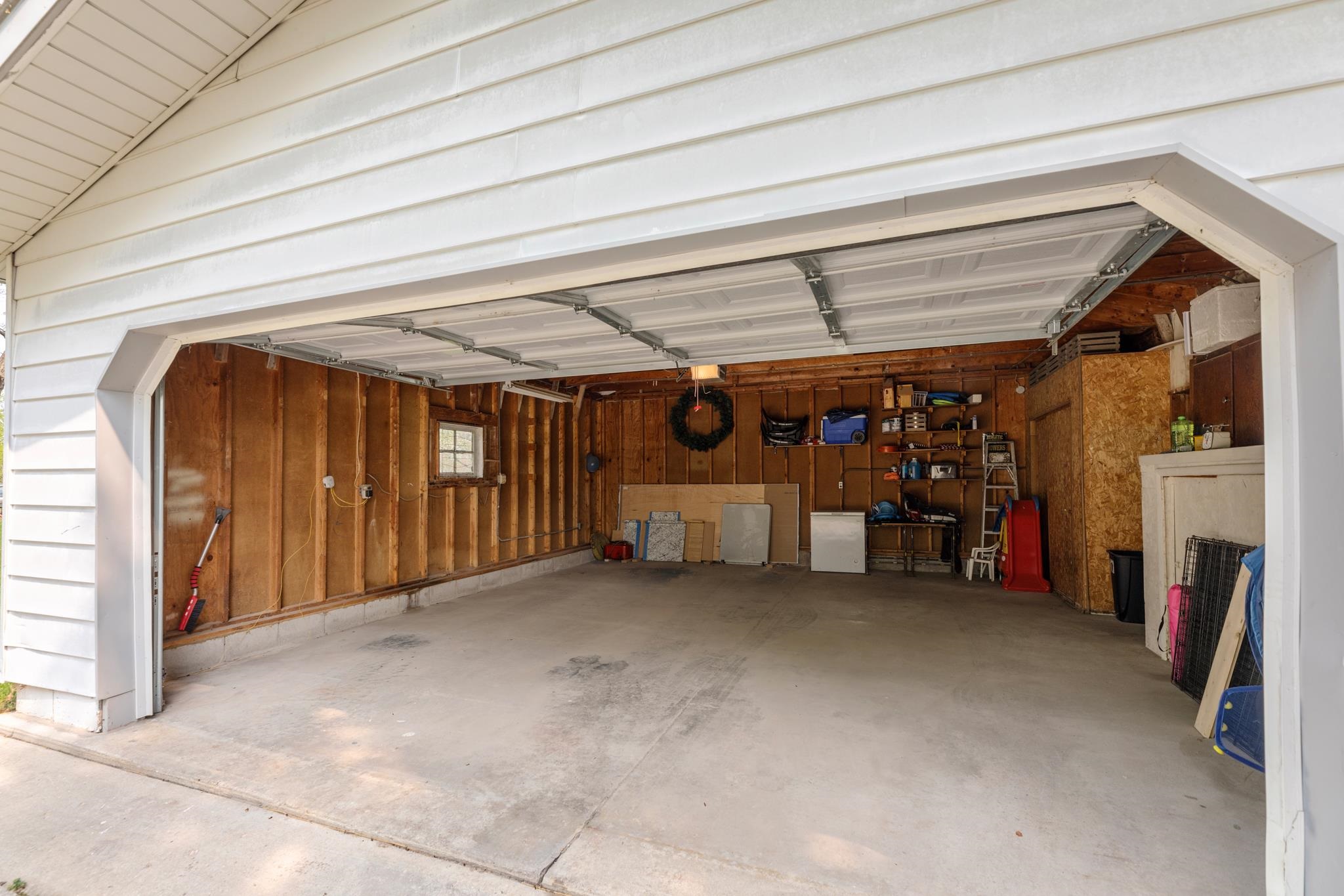 10942 Fowler Road Honor, MI 49640 - Photo 5 of 42
