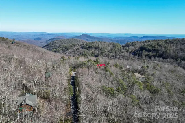 $557,000 | 6260 Sunny Drive, Newland, NC 28657