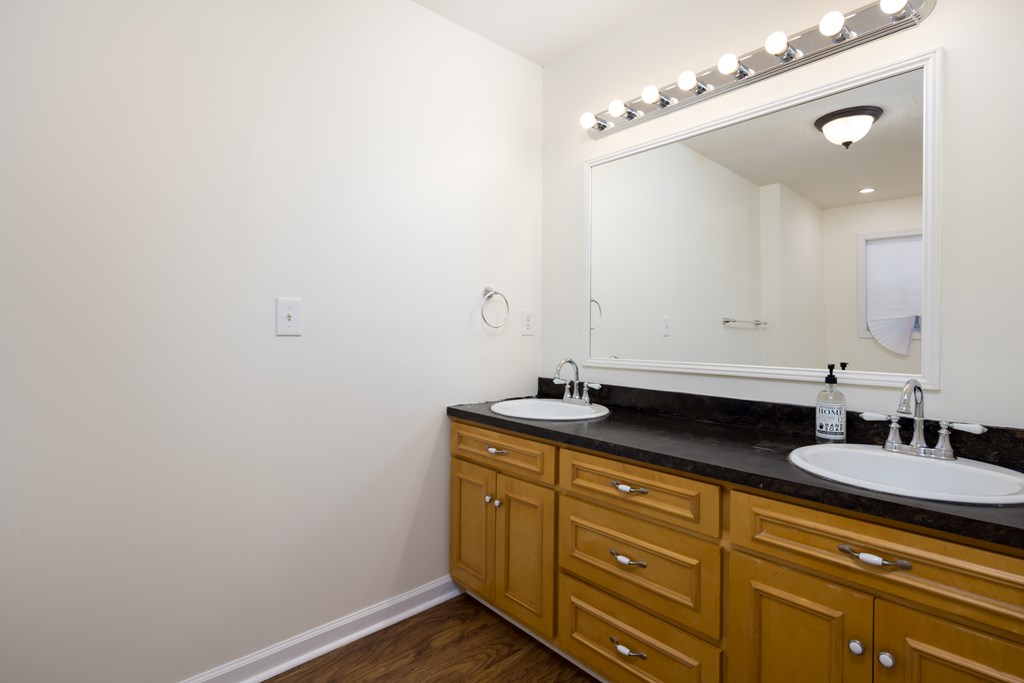 2478 Pine Lake Road West Point, GA 31833 - Photo 60 of 70 Master Double Vanity