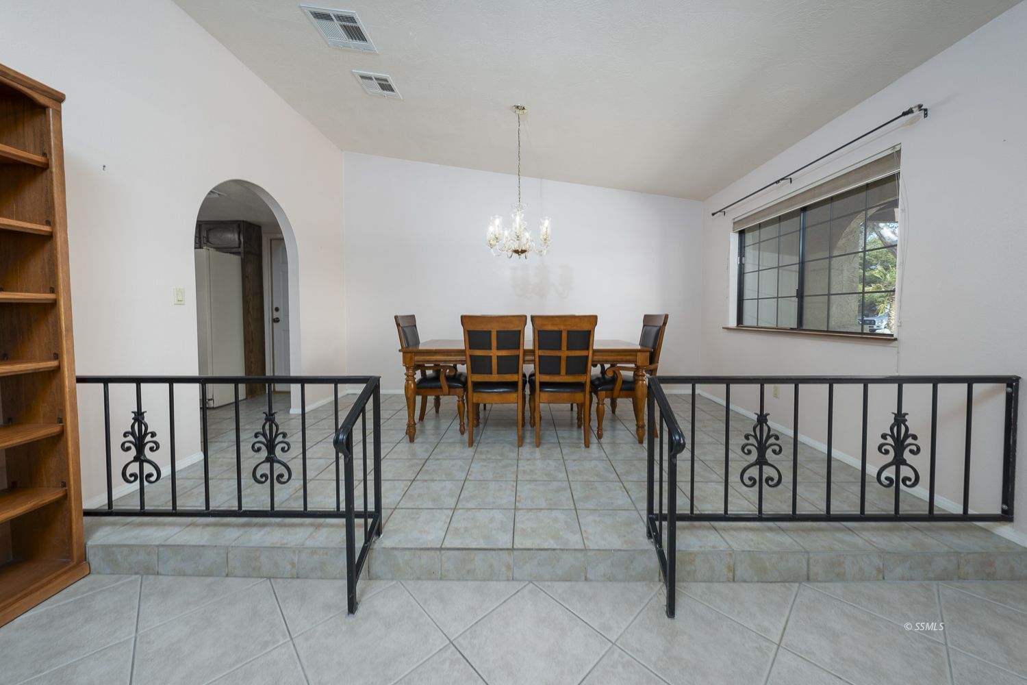 1131 South Allen Street Ridgecrest, CA 93555 - Photo 6 of 41