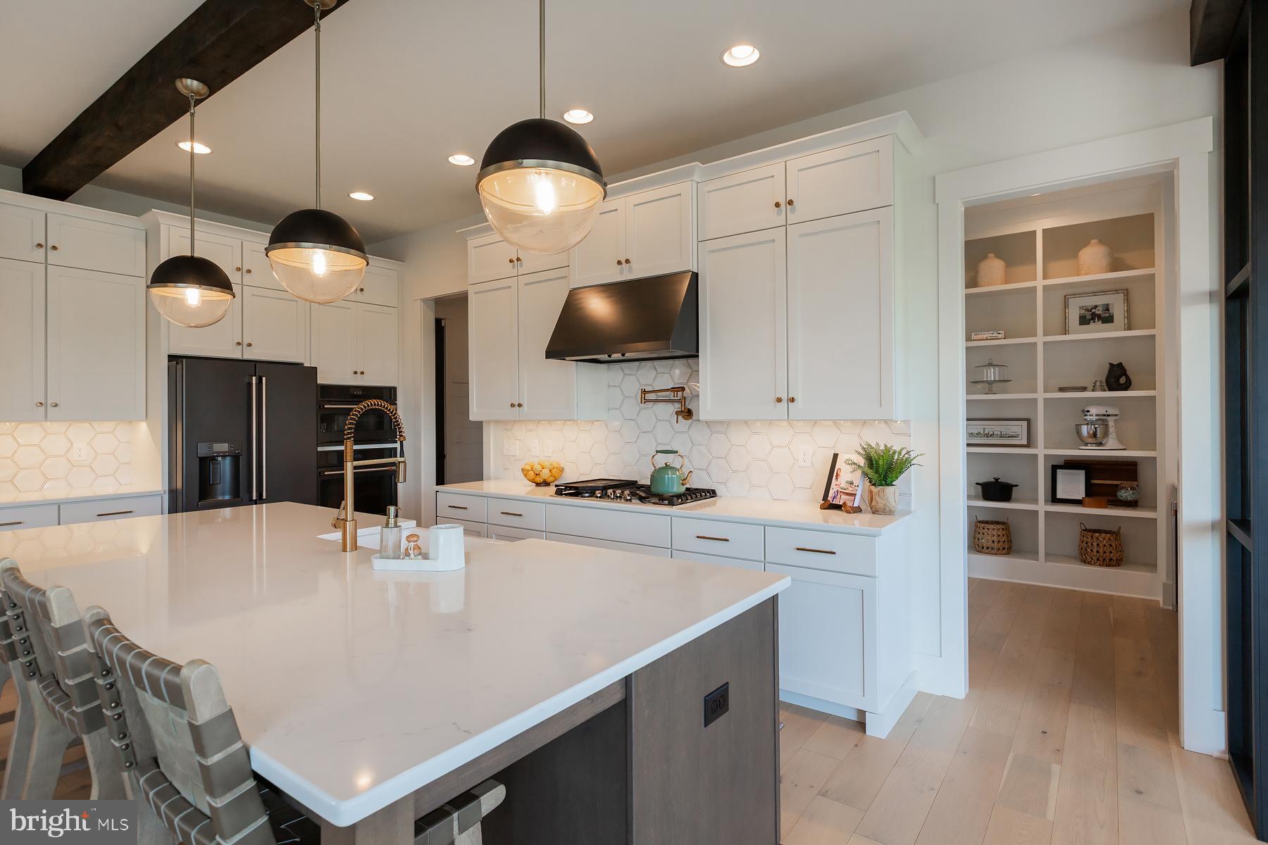1016 Valley Crossing Drive Lititz, PA 17543 - Photo 26 of 85