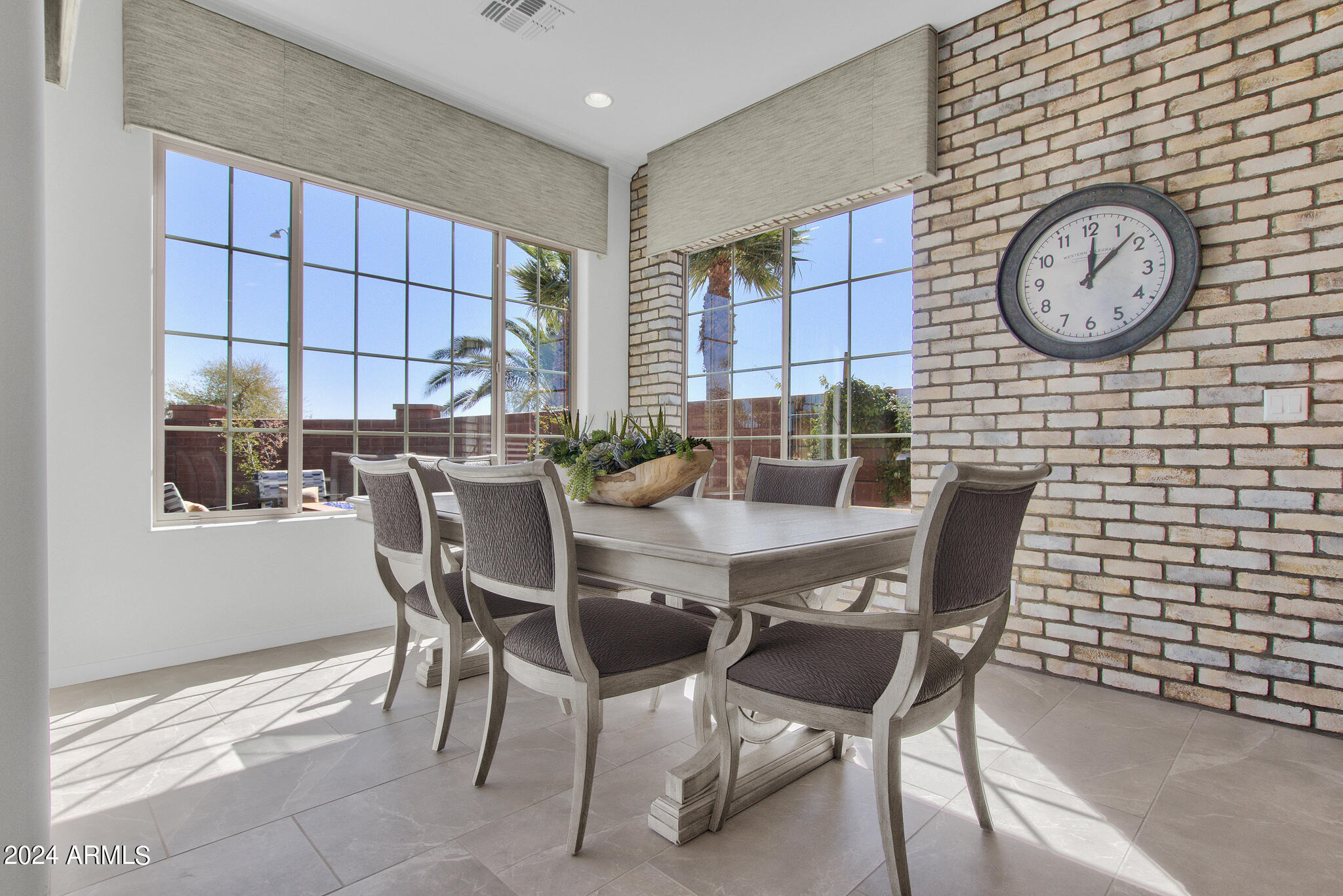 3730 East Rochelle Circle Mesa, AZ 85213 - Photo 9 of 16 Res 1 Nook