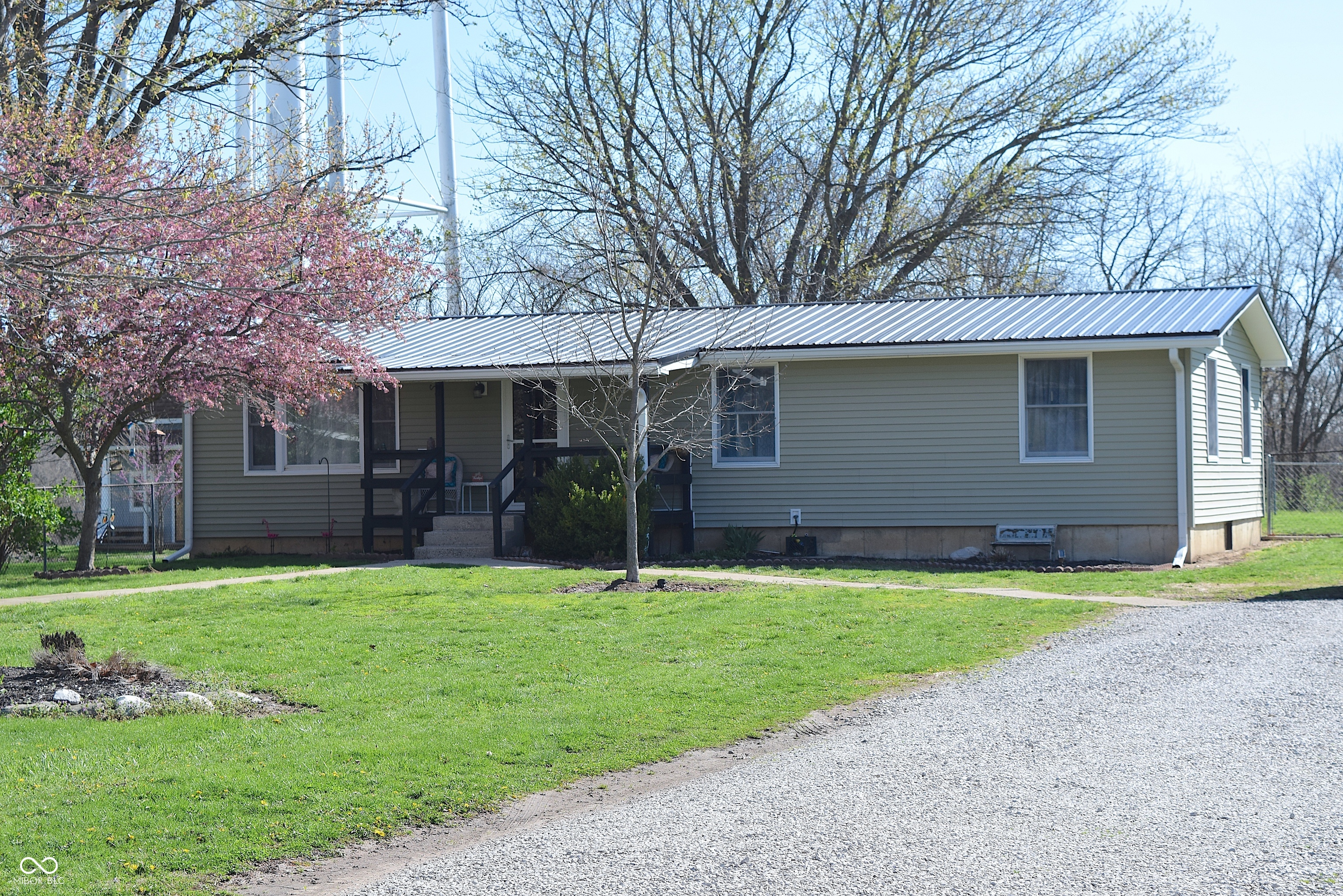 222 North Front Street Thorntown, IN 46071 - Photo 1 of 56