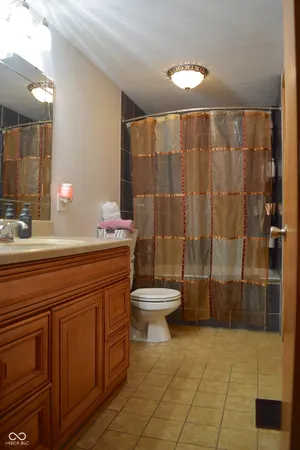 $239,000 | 222 North Front Street, Thorntown, IN 46071