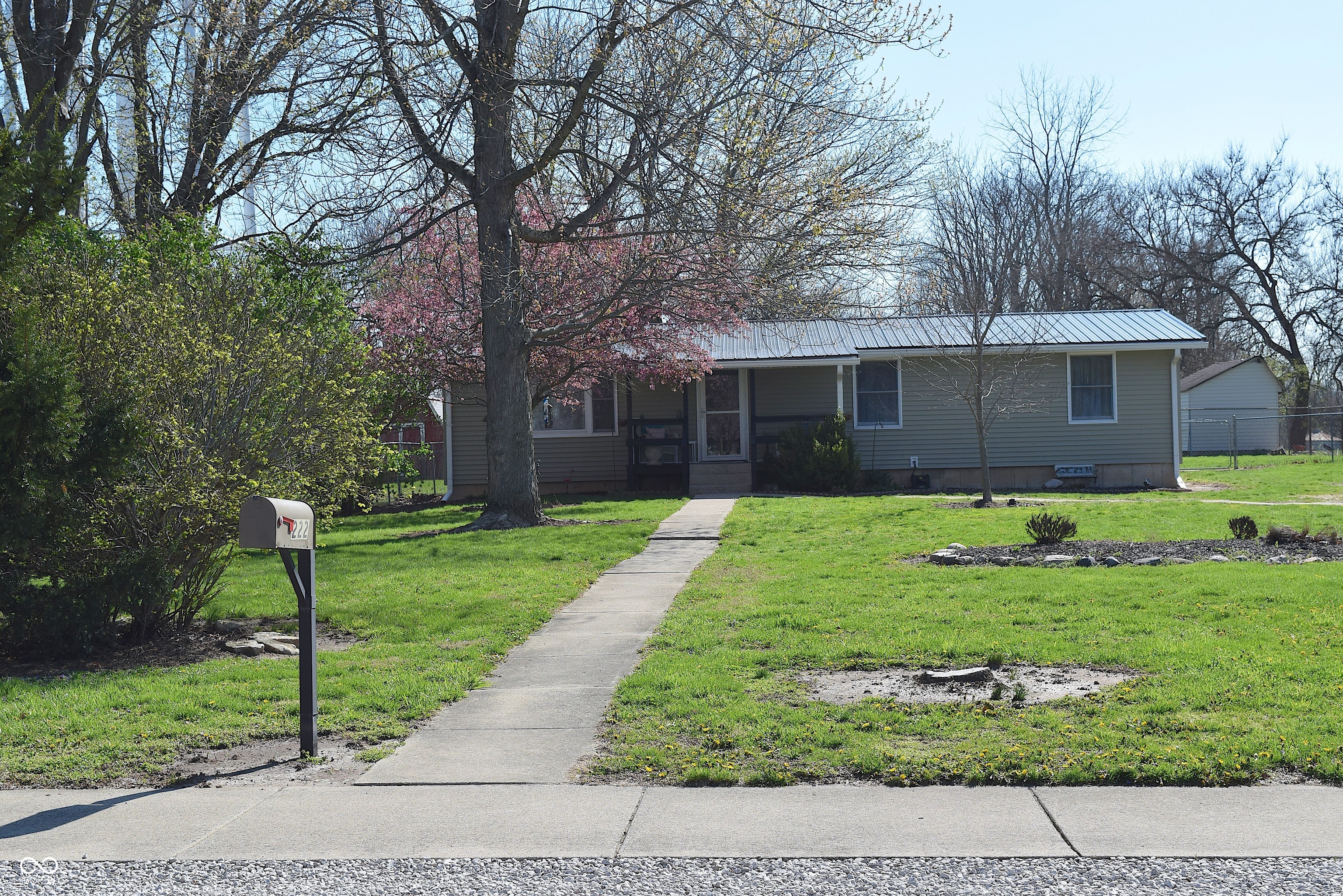 222 North Front Street Thorntown, IN 46071 - Photo 6 of 56