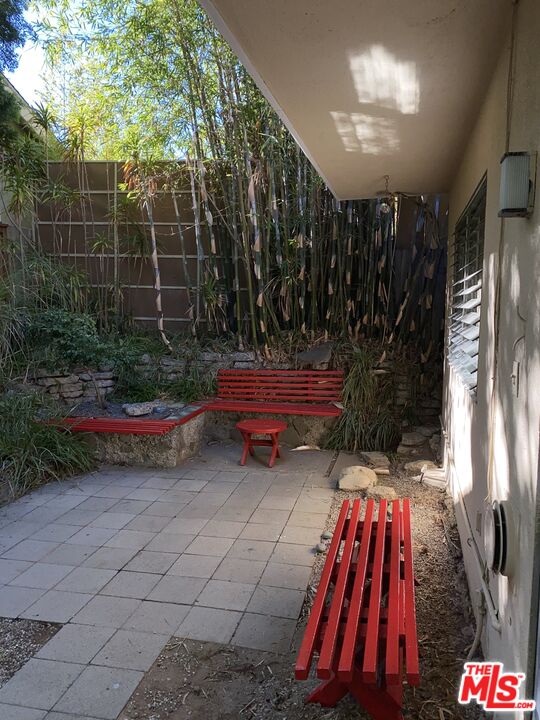 16464 Sunset Boulevard Pacific Palisades, CA 90272 - Photo 7 of 13