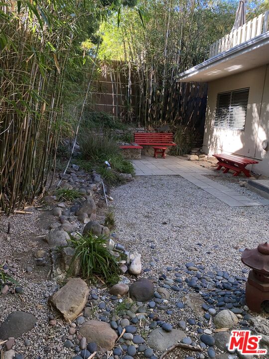 16464 Sunset Boulevard Pacific Palisades, CA 90272 - Photo 8 of 13 a view of outdoor space and yard