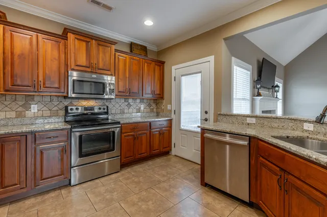 $519,900 | 151 Holly Oak Lane, Ringgold, GA 30736