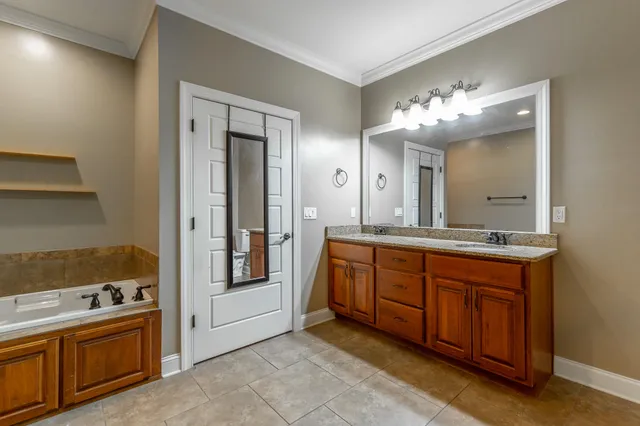 $519,900 | 151 Holly Oak Lane, Ringgold, GA 30736