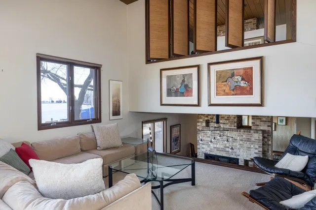 $750,000 | 2136 White Swan Drive, Oshkosh, WI 54901