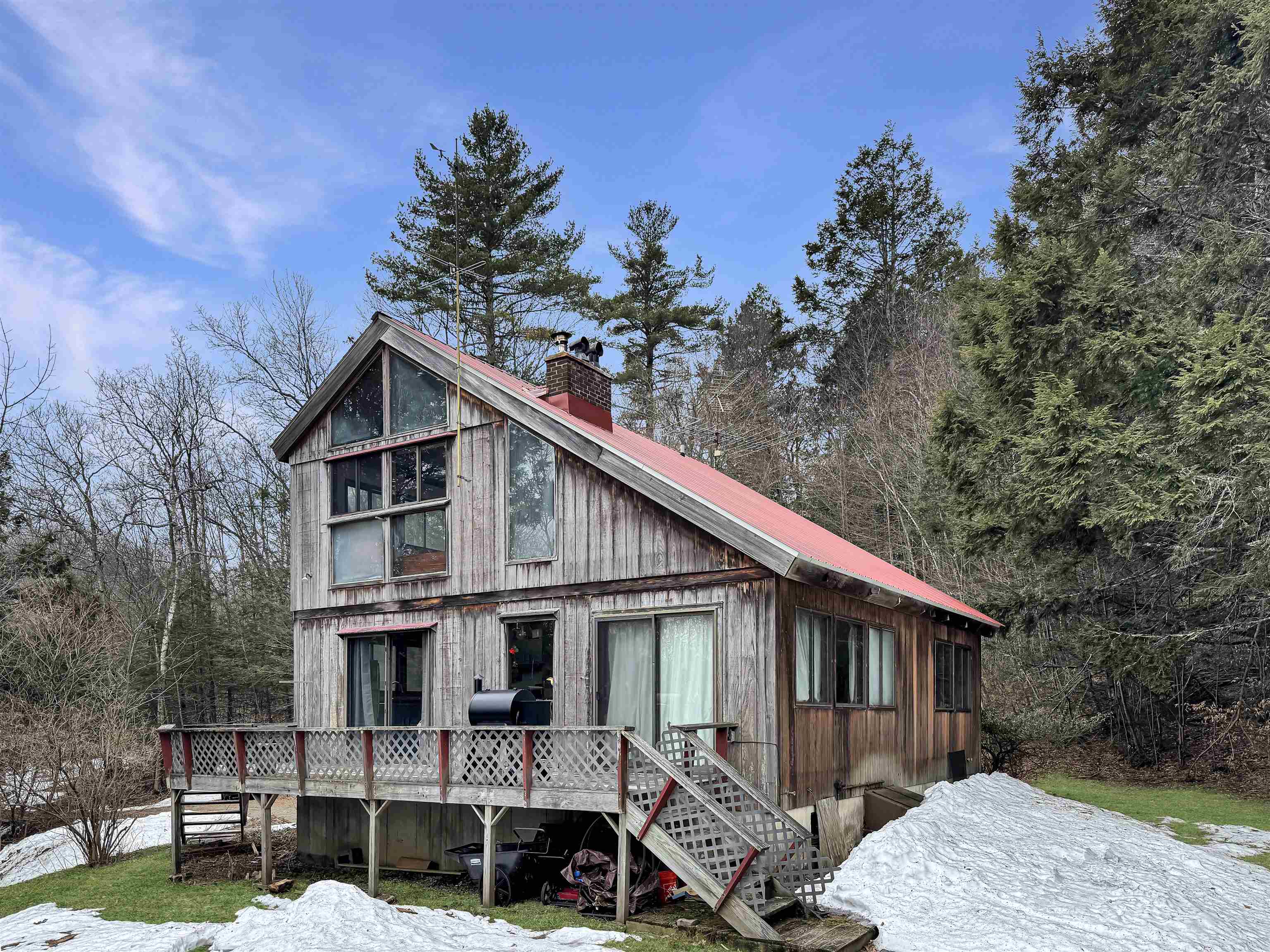 946 Huckle Hill Road Vernon, VT 05354 - Photo 2 of 26 Gallery Image 2