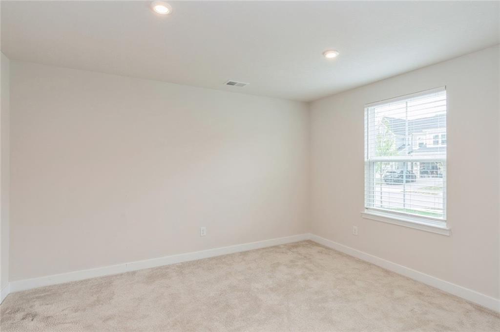 4602 Spruce Road Gibsonia, PA 15044 - Photo 5 of 40