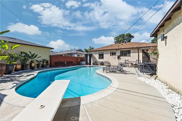 $865,000 | 10924 Dalwood Avenue, Downey, CA 90241