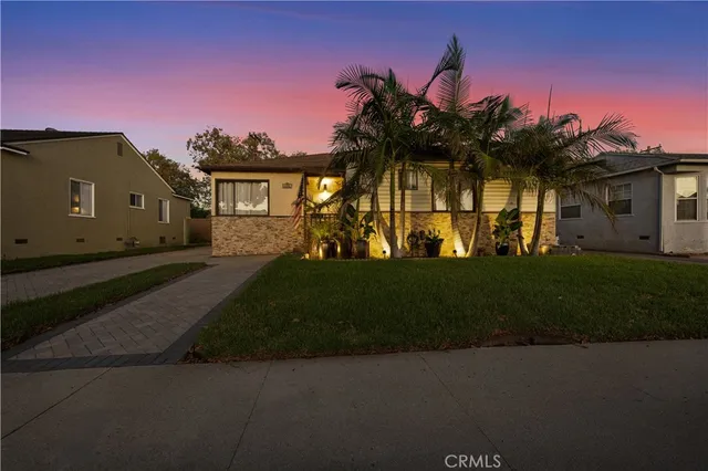 $865,000 | 10924 Dalwood Avenue, Downey, CA 90241