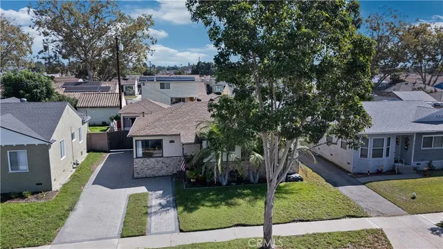 $865,000 | 10924 Dalwood Avenue, Downey, CA 90241