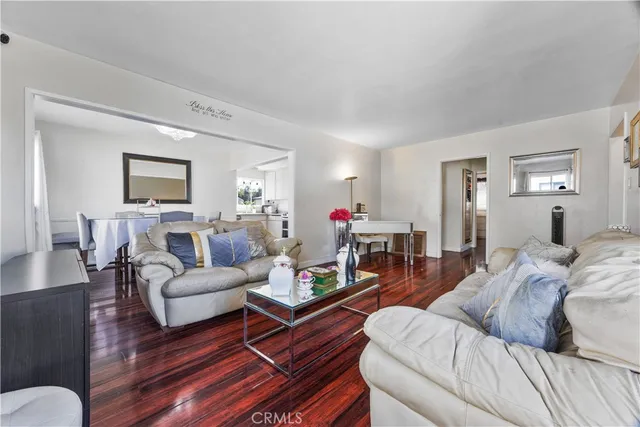 $865,000 | 10924 Dalwood Avenue, Downey, CA 90241