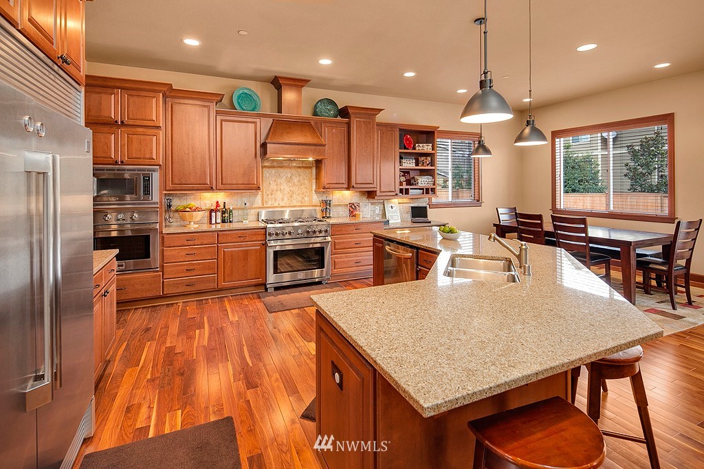 5350 Northeast 16th Street Renton, WA 98059 - Photo 10 of 22